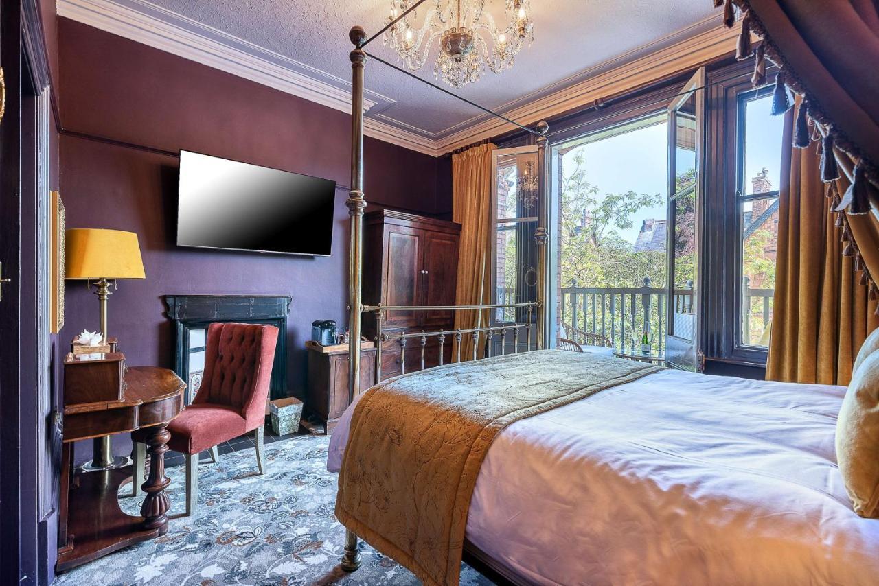 Clementine'S Guest House York Dış mekan fotoğraf A bedroom at the hotel
