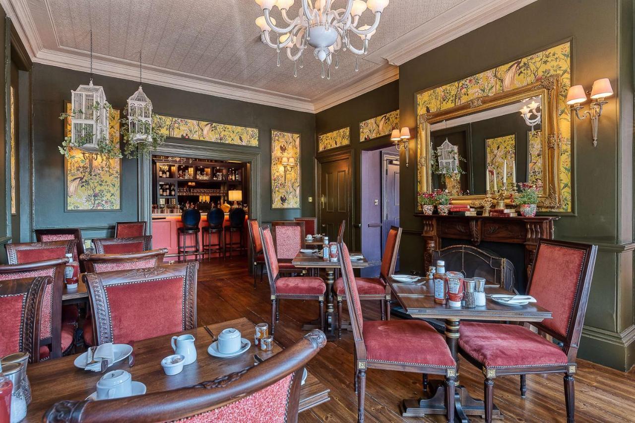 Clementine'S Guest House York Dış mekan fotoğraf The restaurant at The Old Vic